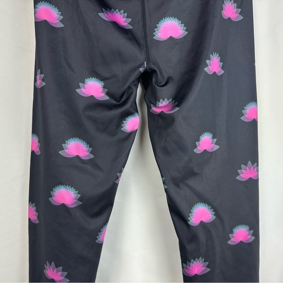 Free People Movement Leggings. Black With Pink And Blue Design. Women's Small. - Picture 9 of 10